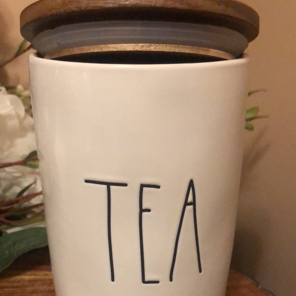 RAE DUNN CLASSIC TEA STORAGE CONTAINER/ JAR - Picture 3 of 6